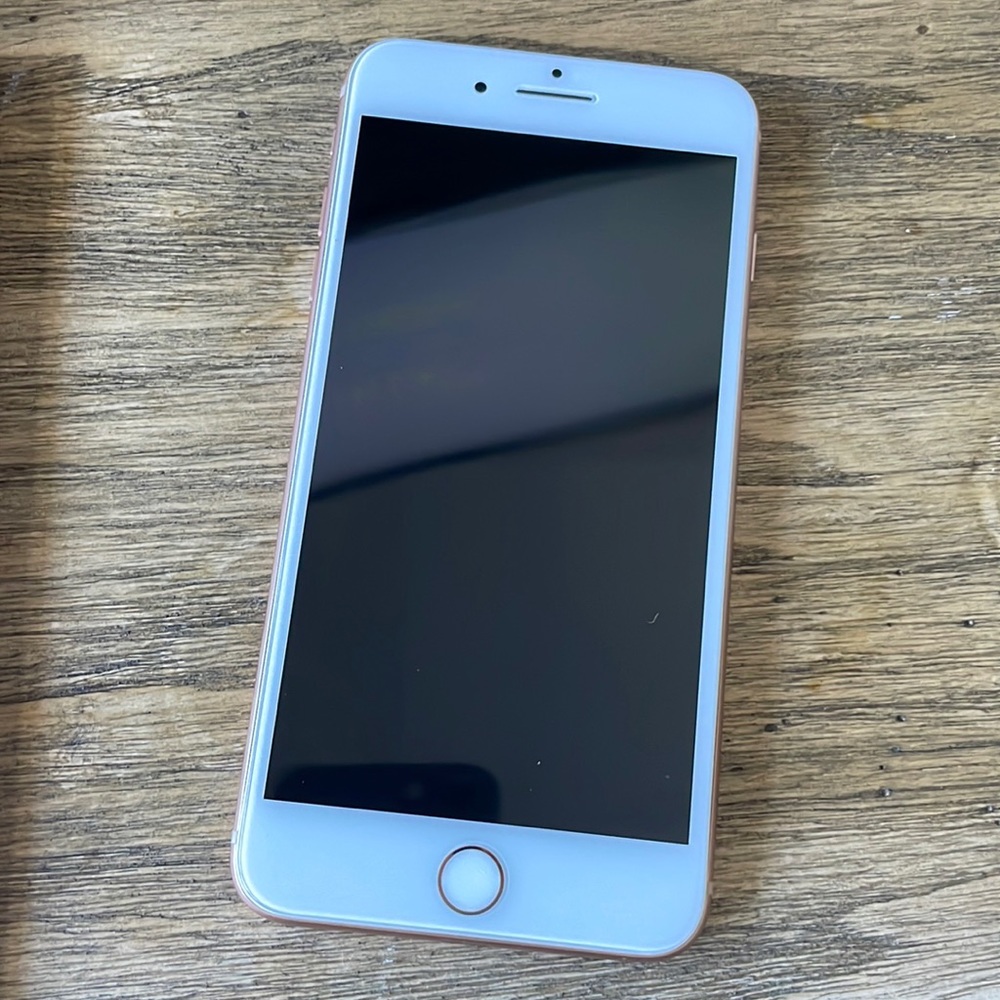 iPhone 8 Plus
